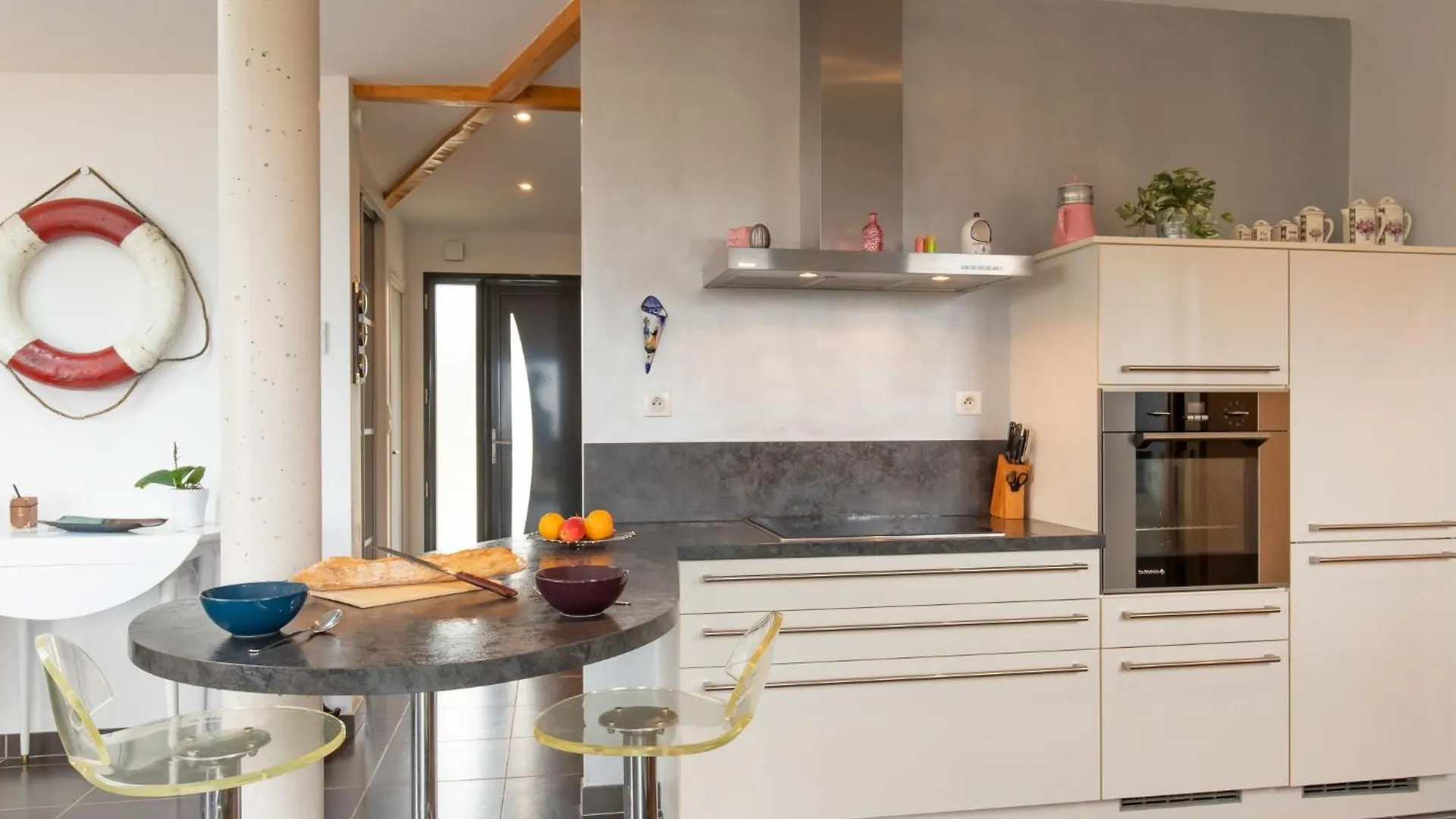 Holiday Home Maison De Plain Pied - Vue Mer By Interhome Kergador