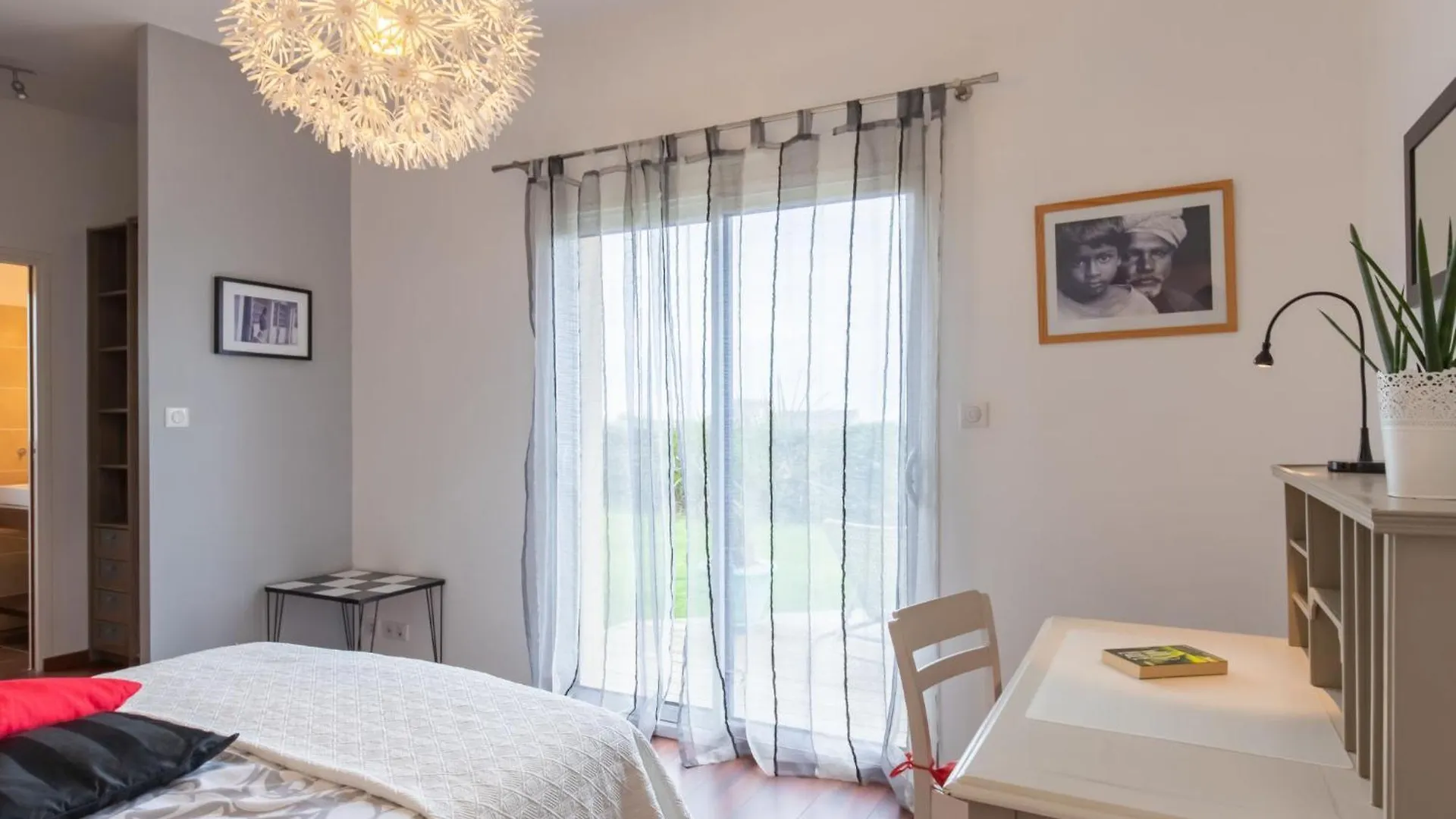 Holiday Home Maison De Plain Pied - Vue Mer By Interhome Kergador